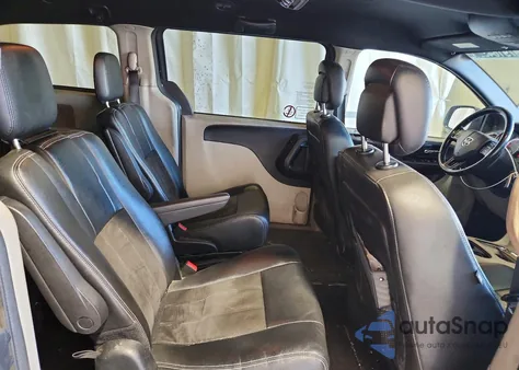 2019 Dodge Grand Caravan Sxt z USA, uszkodzony, nr VIN 2C4RDGCG7KR797885